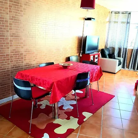 Casa Amarela Holiday home *
